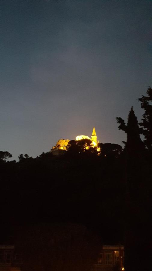 Gite Sous L'Olivier مارسيليا المظهر الخارجي الصورة